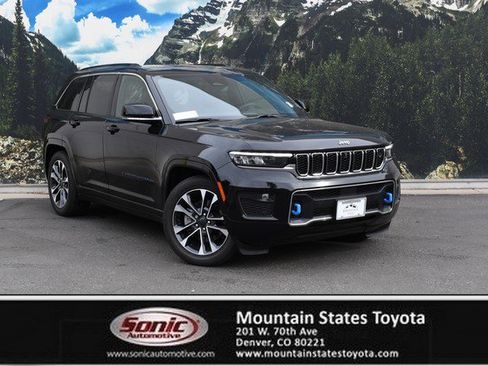 Used 2024 Jeep Grand Cherokee Overland w/ Advanced Protech Group III image 1