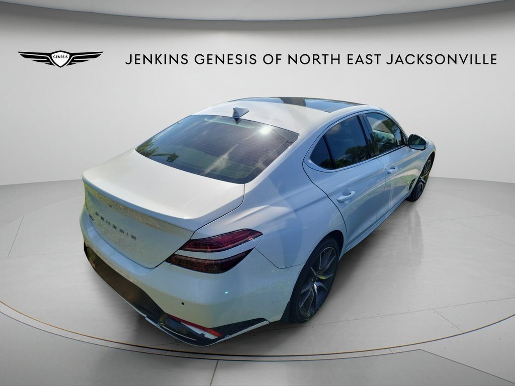 Used 2026 Genesis G70 2.5T Prestige RWD image 2