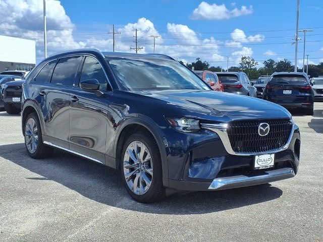 Used 2024 MAZDA CX-90 3.3 Turbo w/ Premium Package AWD/4WD image 4