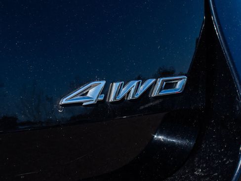 Used 2022 Ford Explorer Limited w/ Equipment Group 301A image 12