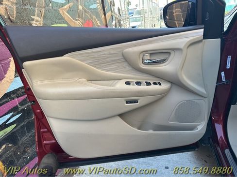 Used 2015 Nissan Murano Platinum w/ Platinum Technology Package image 16
