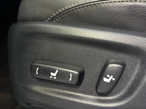 Used 2020 Toyota 4Runner Nightshade AWD/4WD image 22