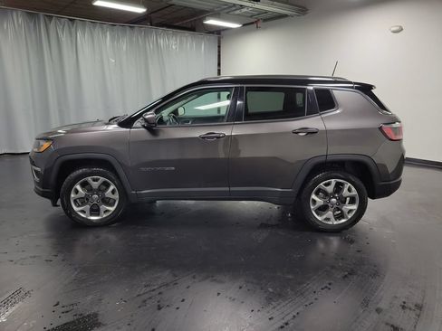 Used 2018 Jeep Compass Limited AWD/4WD image 6