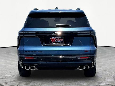 Used 2026 Chevrolet Traverse RS w/ LPO, Floor Liner Package AWD/4WD image 5