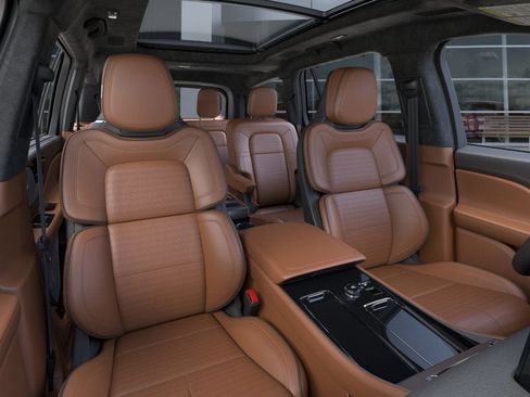 New 2026 Lincoln Aviator Black Label image 10