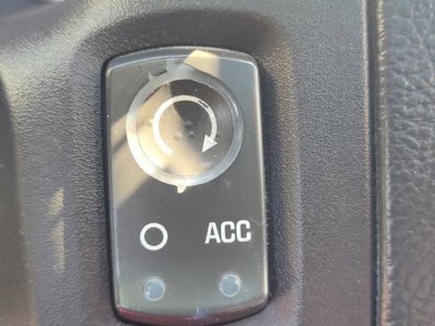 Used 2005 Chevrolet Corvette Coupe w/ Preferred Equipment Group image 38