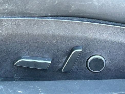 Used 2022 Tesla Model 3 Long Range AWD/4WD image 24