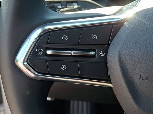Used 2026 Chevrolet Equinox LT FWD image 17
