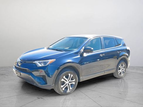 Used 2018 Toyota RAV4 LE w/ All Weather Liner Package image 1