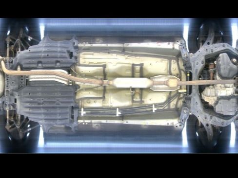 Used 2015 Toyota Camry LE image 9