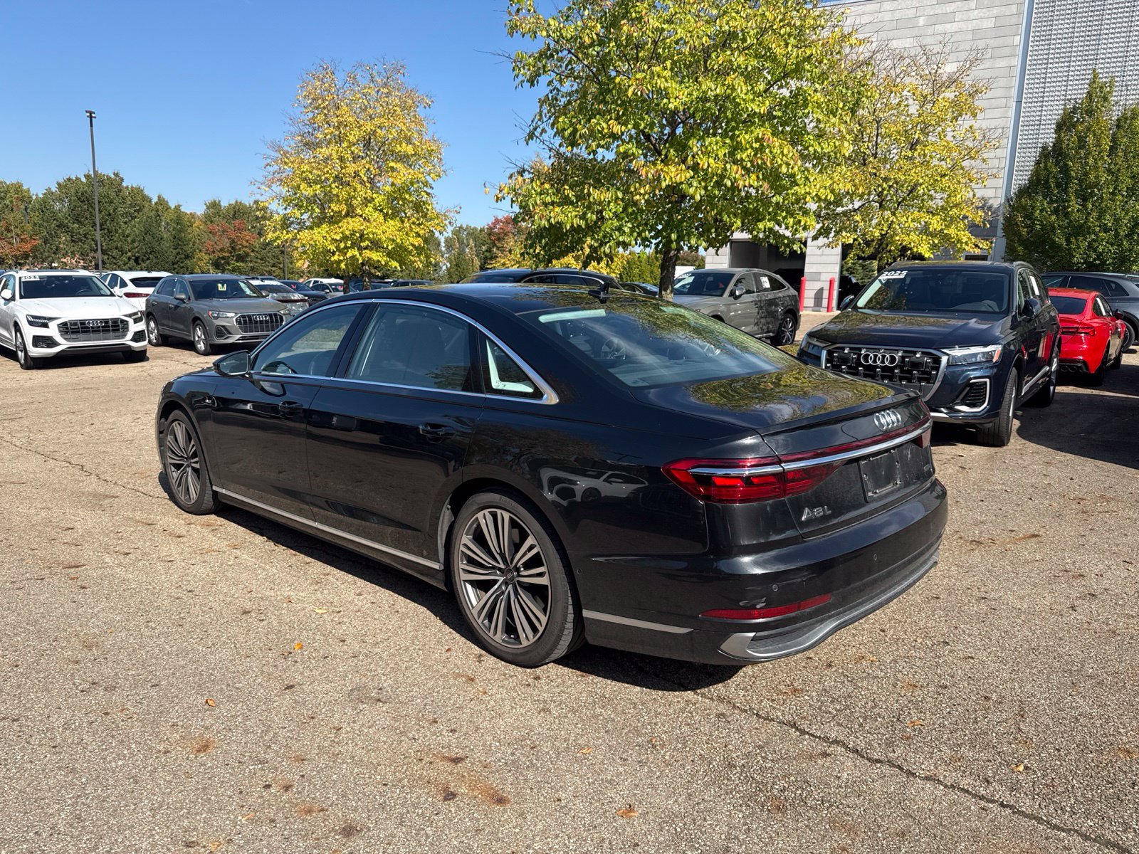 Used 2023 Audi A8 L 3.0T w/ Comfort Plus Package AWD/4WD image 3