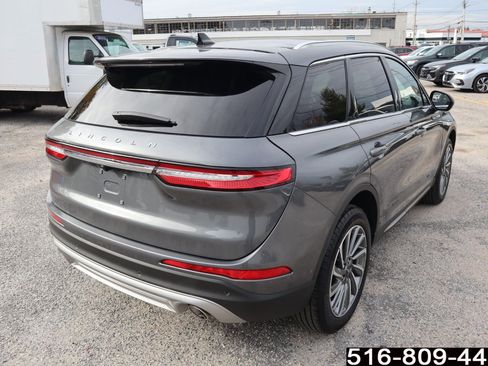 Used 2023 Lincoln Corsair Reserve w/ Equipment Group 201A image 6