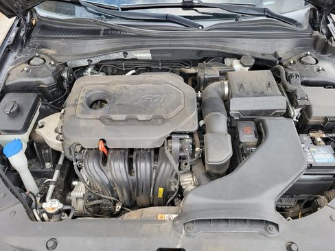 Used 2017 Kia Optima LX image 32