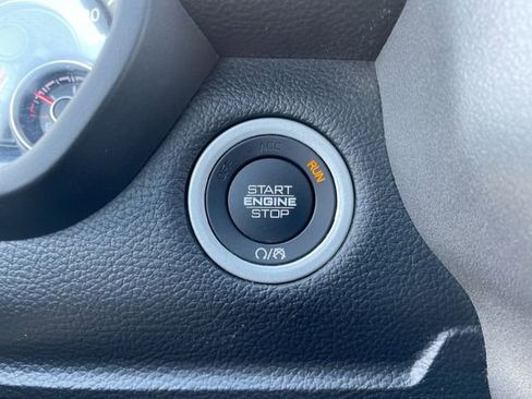 Used 2021 RAM 1500 Big Horn image 21