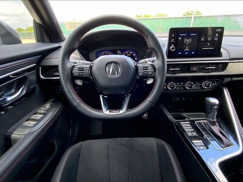 Used 2025 Acura ADX A-Spec image 6