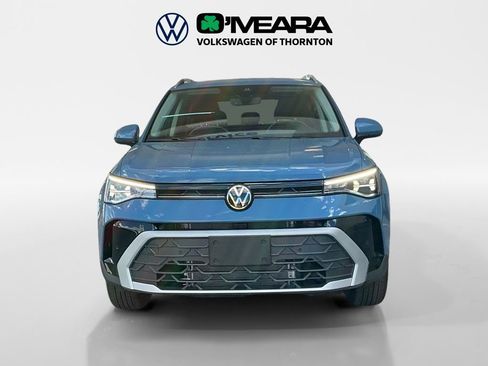 New 2025 Volkswagen Taos SE image 8