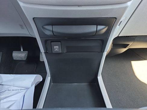 Used 2018 Honda Odyssey EX-L image 27