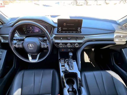 Used 2024 Acura Integra image 13