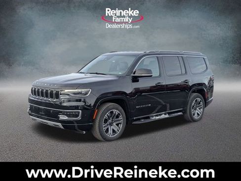 Used 2024 Jeep Wagoneer Series II w/ Flexible Seating Group AWD/4WD image 1