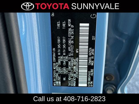 Used 2025 Toyota 4Runner SR5 RWD image 32