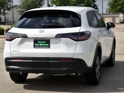 New 2026 Honda HR-V LX image 3