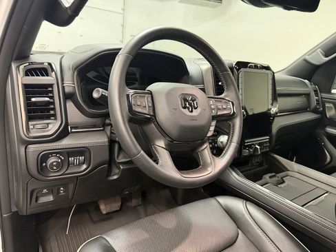 Used 2024 RAM 1500 Limited AWD/4WD image 4