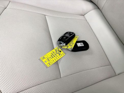 Certified 2023 Buick Enclave Premium w/ Experience Buick Package image 14