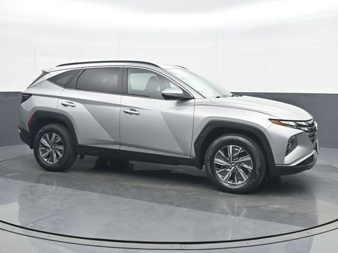 Used 2022 Hyundai Tucson Blue w/ Cargo Package image 8