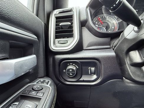 Used 2024 RAM 2500 Big Horn w/ Off Road Package image 13