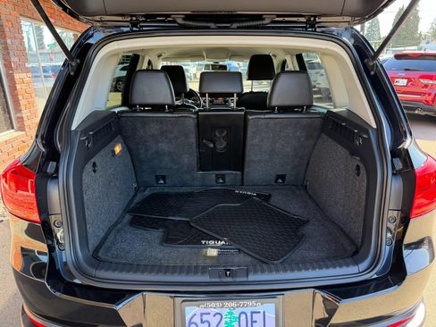 Used 2016 Volkswagen Tiguan S FWD image 14