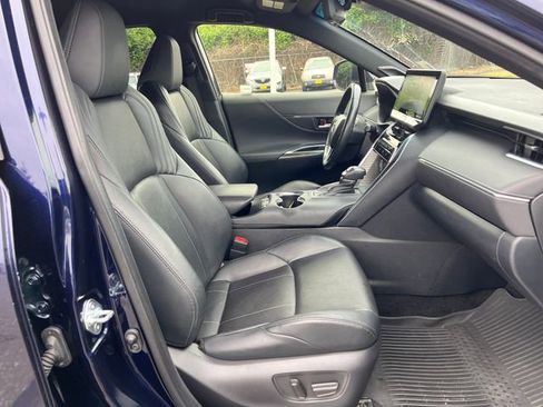 Used 2021 Toyota Venza Limited w/ Advanced Technology Package AWD/4WD image 9
