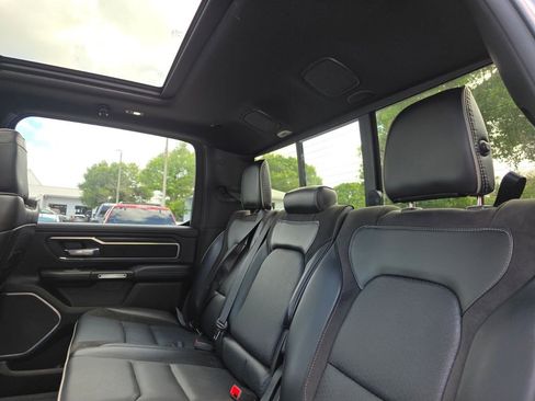 Used 2024 RAM 1500 Laramie AWD/4WD image 16