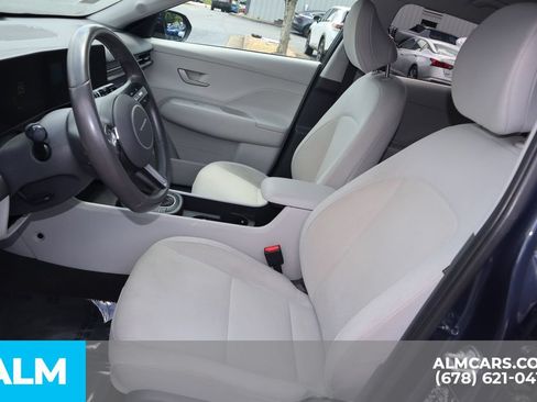 Used 2024 Hyundai Kona SEL FWD image 11