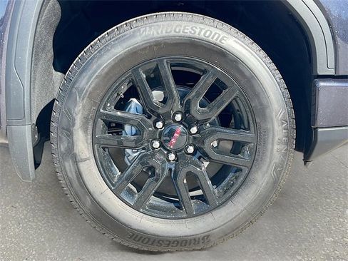 New 2026 GMC Sierra 1500 Elevation image 19