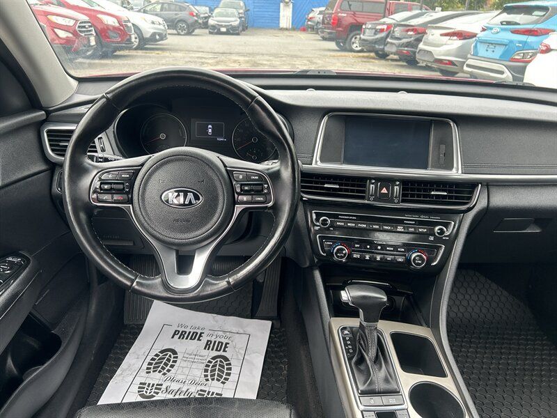 Used 2018 Kia Optima EX w/ Technology Package FWD image 12