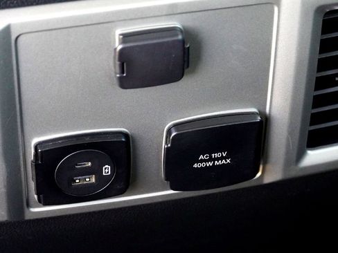 Used 2020 Ford F350 Lariat w/ Lariat Ultimate Package image 32