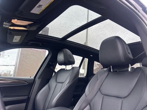 Used 2023 BMW X3 xDrive30i image 9