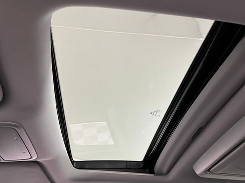 Certified 2023 Honda Odyssey Elite image 13