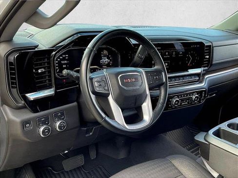 Used 2024 GMC Sierra 1500 Elevation AWD/4WD image 10