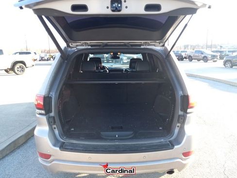 Used 2018 Jeep Grand Cherokee Altitude image 10