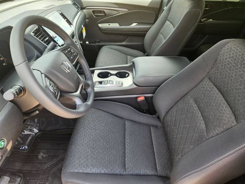 New 2026 Honda Ridgeline Sport image 13