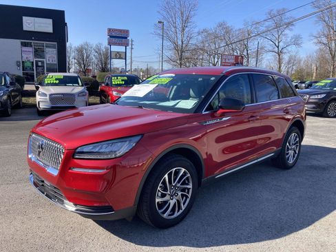 Used 2022 Lincoln Corsair FWD w/ Equipment Group 101A image 9