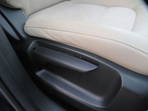 Used 2019 MAZDA CX-5 Touring FWD image 25