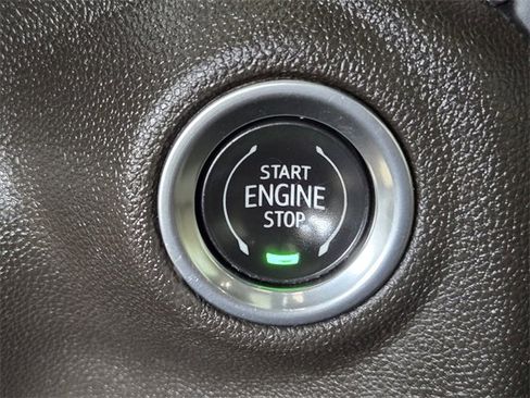 Used 2020 GMC Sierra 1500 Elevation w/ Elevation Value Package image 18