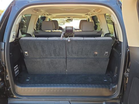 Certified 2022 Lexus GX 460 Premium AWD/4WD image 12