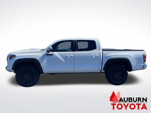 Used 2019 Toyota Tacoma TRD Pro AWD/4WD image 5