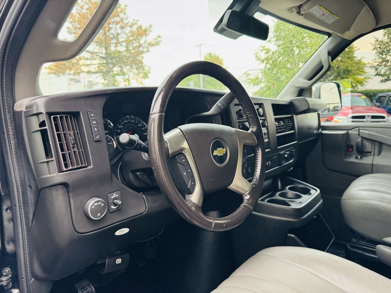 Used 2019 Chevrolet Express 2500 w/ Driver Convenience Package RWD image 12