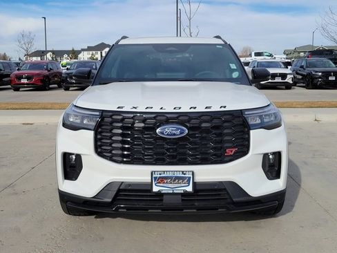 New 2026 Ford Explorer ST w/ Sun And Sound Package image 5