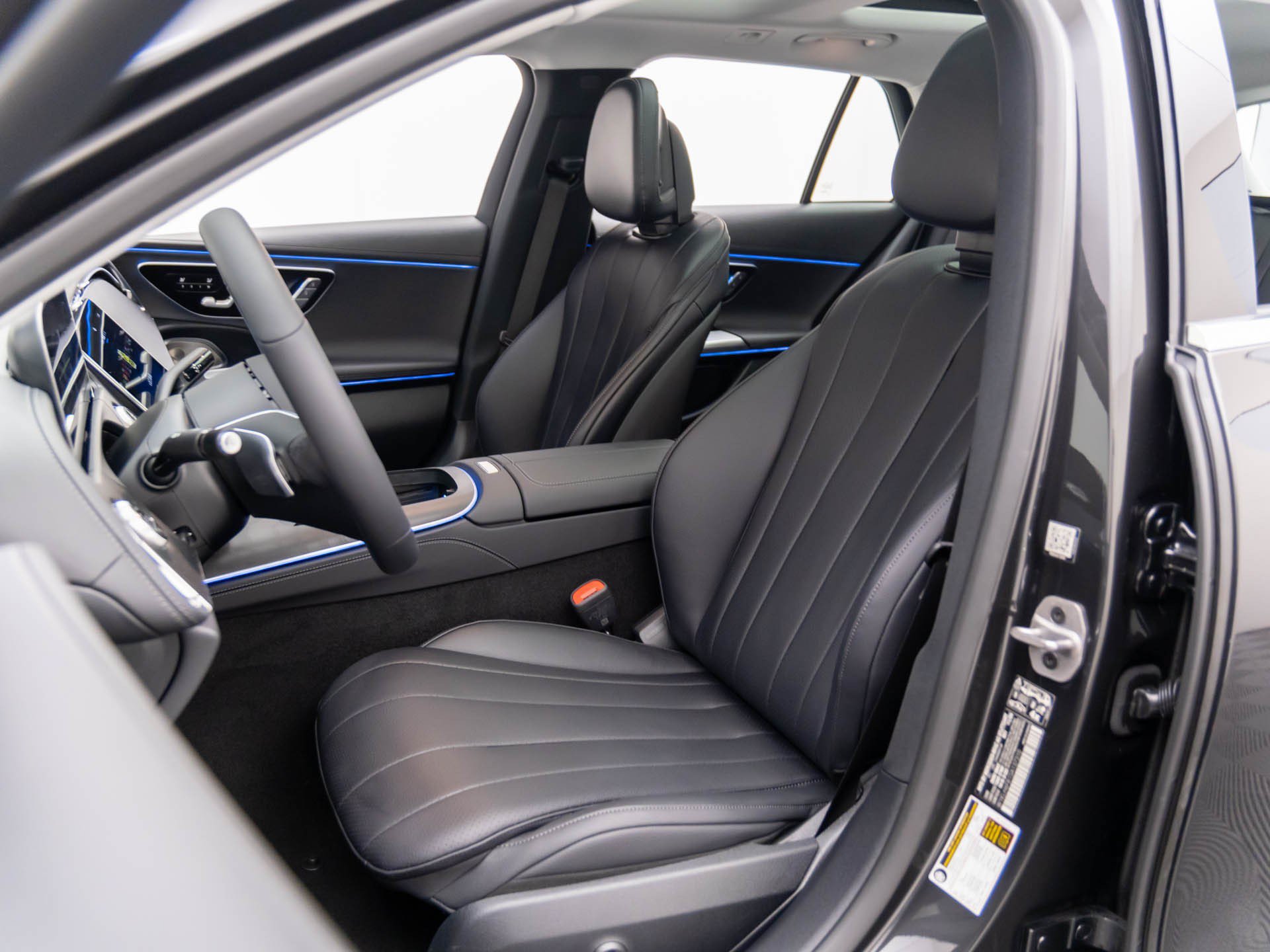 Certified 2025 Mercedes-Benz E 450 4MATIC All-Terrain Wagon image 15