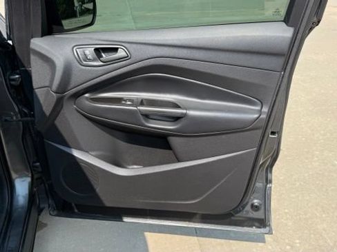 Used 2018 Ford Escape S FWD image 19